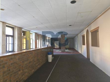 Pronájem obchodní prostor, 11 m²