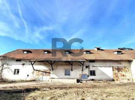 Prodej domu/vily, 989 m²