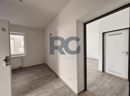 Pronájem bytu, 2+kk, 39 m²