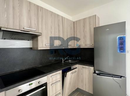 Pronájem bytu, 2+kk, 39 m²