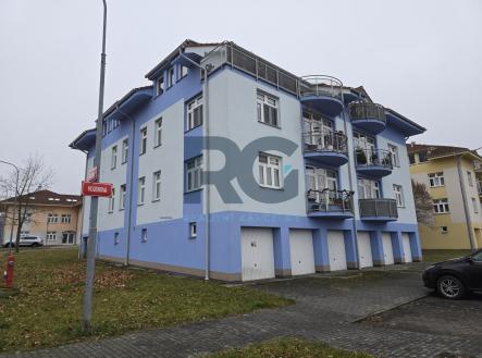 Pronájem bytu, 4+1, 111 m²