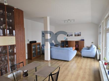 Pronájem bytu, 4+1, 111 m²