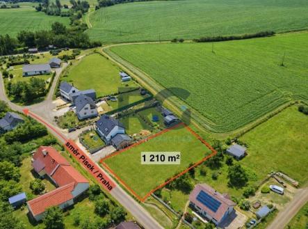 Prodej pozemku pro bydlení, 1 210 m²