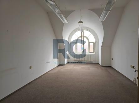 Pronájem kanceláře, 33 m² obrázek