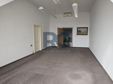 Pronájem kanceláře, 33 m²
