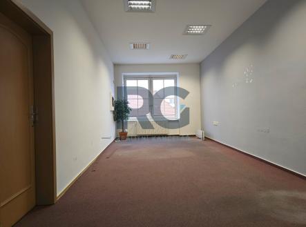 Pronájem kanceláře, 29 m²