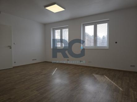 Pronájem bytu, 3+kk, 76 m²