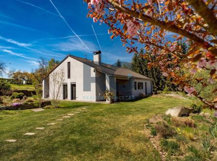 Prodej domu/vily, 272 m²