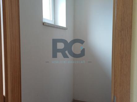 Pronájem bytu, 2+kk, 64 m²
