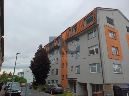 Pronájem bytu, 2+kk, 64 m²