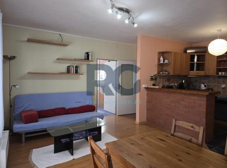 Pronájem bytu, 2+kk, 58 m²