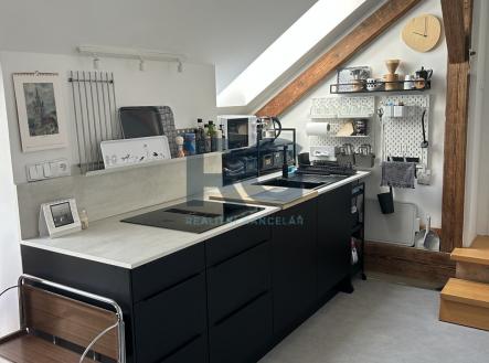 Pronájem bytu, 3+kk, 118 m²