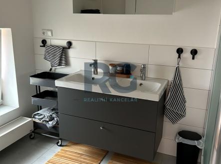 Pronájem bytu, 3+kk, 118 m²