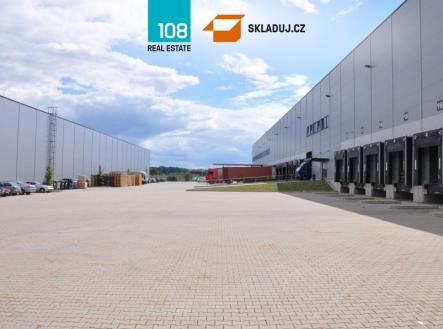 Pronájem komerčního objektu, sklad, 2 800 m²
