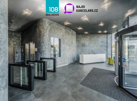 Pronájem kanceláře, 719 m²