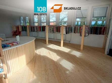 Pronájem komerčního objektu, sklad, 660 m²