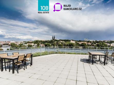 Pronájem kanceláře, 539 m²