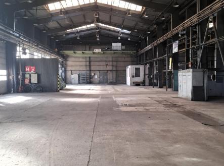 Pronájem komerčního objektu, sklad, 2 200 m²
