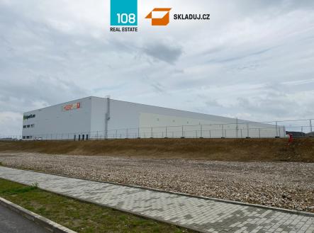 Pronájem komerčního objektu, sklad, 6 000 m²