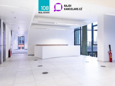 Pronájem kanceláře, 886 m²