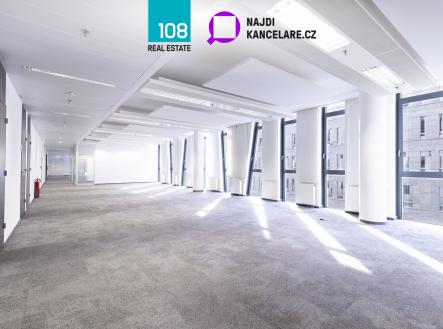Pronájem kanceláře, 886 m²