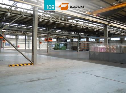 Pronájem komerčního objektu, sklad, 5 000 m²