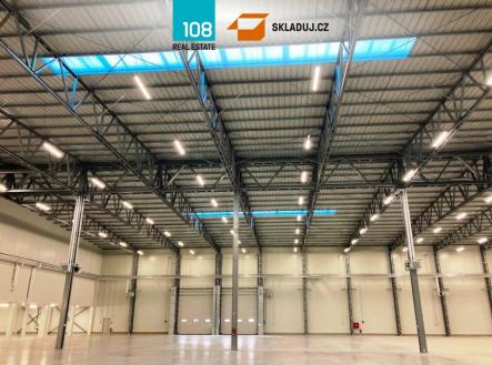 Pronájem komerčního objektu, sklad, 3 477 m²