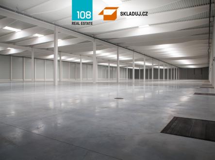 Pronájem komerčního objektu, sklad, 20 000 m²