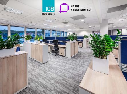 Pronájem kanceláře, 578 m²