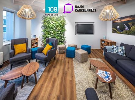 Pronájem kanceláře, 578 m²