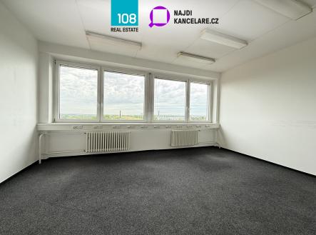 Pronájem kanceláře, 536 m²