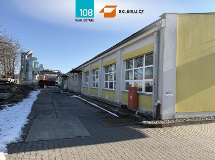 Pronájem komerčního objektu, sklad, 1 450 m²