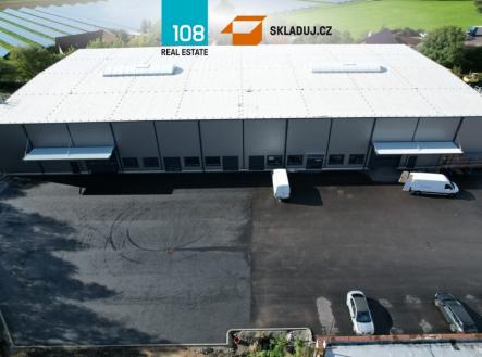 Pronájem komerčního objektu, sklad, 1 300 m²