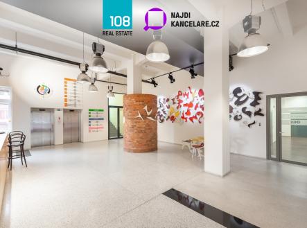 Pronájem kanceláře, 368 m²