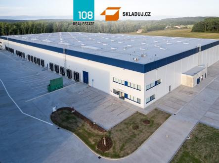 Pronájem komerčního objektu, sklad, 8 335 m²