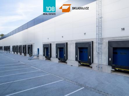 Pronájem komerčního objektu, sklad, 8 335 m²