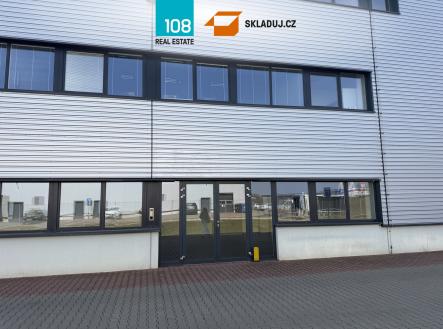 Pronájem komerčního objektu, sklad, 1 795 m²