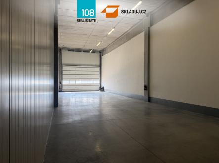 Pronájem komerčního objektu, sklad, 1 795 m²