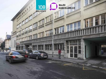 Pronájem komerčního objektu, sklad, 438 m²