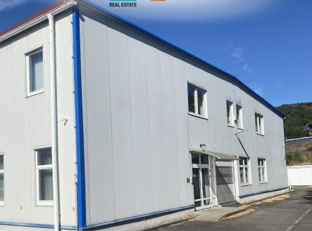 Pronájem komerčního objektu, sklad, 1 300 m² obrázek