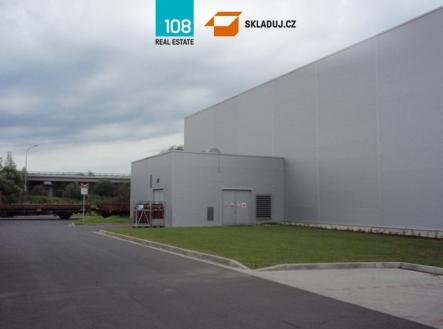 Pronájem komerčního objektu, sklad, 6 700 m²