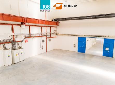 Pronájem komerčního objektu, sklad, 3 400 m²