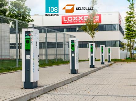 Pronájem komerčního objektu, sklad, 20 000 m²