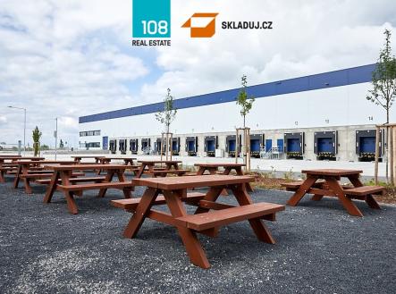 Pronájem - komerční objekt, sklad, 1 500 m²