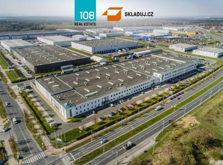 Pronájem komerčního objektu, sklad, 5 000 m²