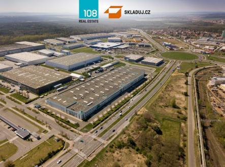 Pronájem komerčního objektu, sklad, 10 000 m²