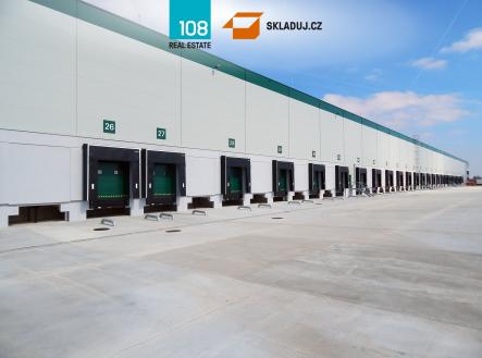 Pronájem komerčního objektu, sklad, 2 600 m²