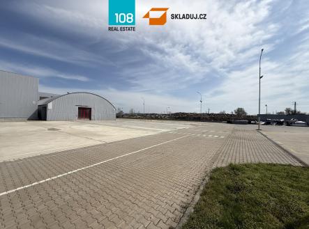 Pronájem komerčního objektu, sklad, 3 600 m²