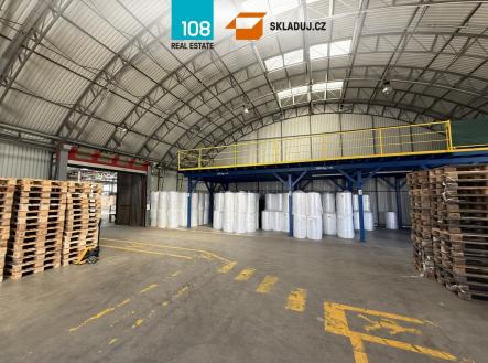 Pronájem komerčního objektu, sklad, 3 600 m²