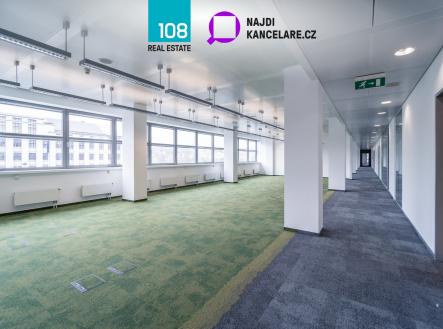 Pronájem kanceláře, 574 m²